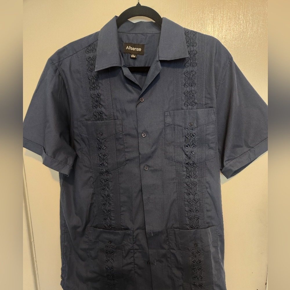 Men's Blue Short Sleeve Shirt